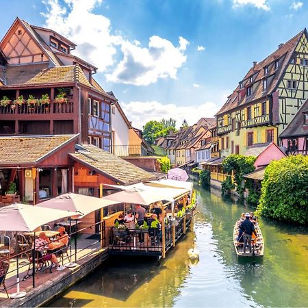 Apartamento Au pied de la Cathédrale Colmar Exterior foto